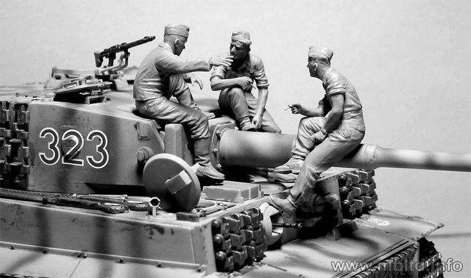1/35 Германские танкисты, ВМВ (Master Box 35160)
