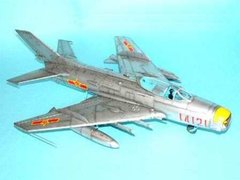 1/32 Микоян-Гуревич Миг-19ПМ (в Китае F-6B) (Trumpeter 02209) сборная модель