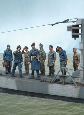 1/72 Экипаж германской подводной лодки U-Boat, 8 фигур, металлические неокрашенные (Andrea Miniatures S12-S06)
