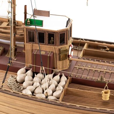 1/32 Шотландское рыболовецкое судно Фифи (Amati Modellismo 1300/09 Fifie), сборная деревянная модель