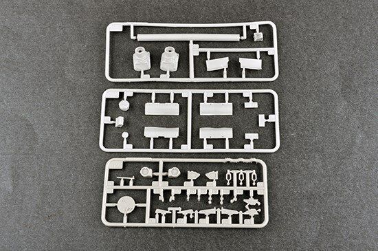 1/35 Т-80УД основной боевой танк (Trumpeter 09527) сборная модель