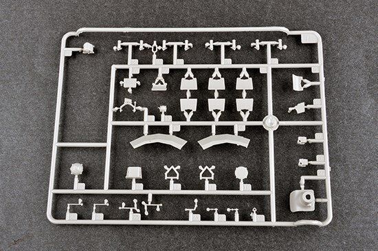 1/35 Т-80УД основной боевой танк (Trumpeter 09527) сборная модель