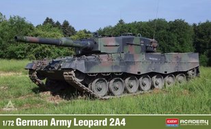 1/72 Leopard 2A4 німецький основний бойовий танк (Academy 13428), збірна модель