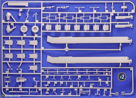 1/35 Вертолет MH-60L Blackhawk (Zimi Model/Kitty Hawk 50005), сборная модель