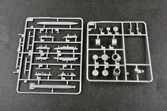 1/72 МиГ-29УБ "изделие 9.51" учебно-боевой самолет (Trumpeter 01677) сборная модель