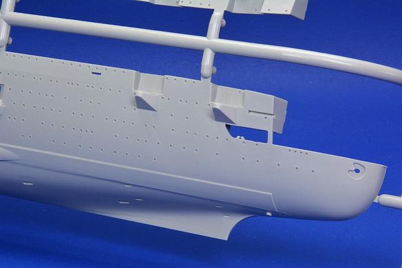 1/350 DKM Graf Zeppelin німецький авіаносець (Trumpeter 05627) збірна модель