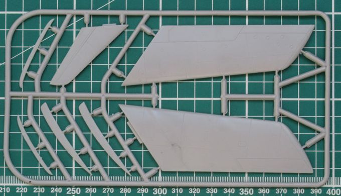 1/72&nbsp;Лавочкін Ла-200Б радянський винищувач-перехоплювач&nbsp;(A&A Models 7205), збірна модель