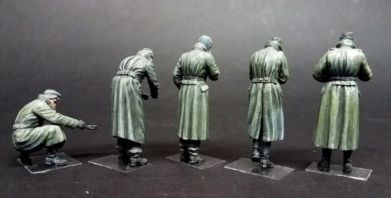 1/35 Німецькі солдати, зима 1941-42 років, 5 фігур, збірні пластикові (MiniArt 35218)