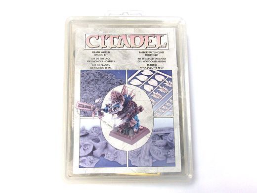 Набор аксессуаров для подставок Citadel Death World Basing Kit