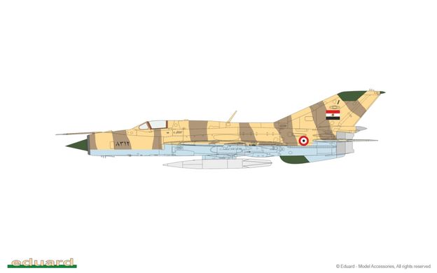 1/72 МиГ-21ПФМ советский перехватчик, серия ProfiPACK (Eduard 70144), сборная модель