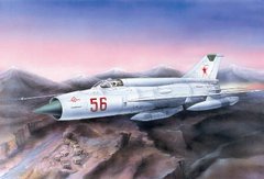 Микоян-Гуревич МиГ-21Р Тактический разведчик 1:72