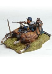 Збитий американський кавалерист з конем, 54 мм