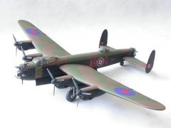 1/72 Avro Lancaster B.I/B.III английский бомбардировщик (Airfix 08007) сборная модель