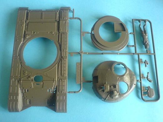 1/35 Т-72М1 основной боевой танк (Tamiya 35160), сборная модель