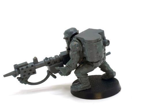 Орк-вогнеметник, мініатюра Warhammer 40.000 (Games Workshop), пластикова