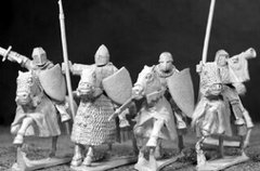 Gripping Beast Miniatures - Military Order Command (4) - GRB-LCC09