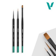 Набор кистей: 3/0, 1 круглые с треугольной ручкой и 4 плоская, синтетика (Vallejo Brush Starter Set B03990)