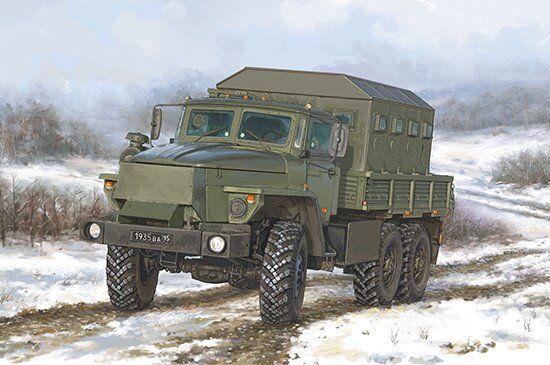 1/35 Урал-4320ЧЗ бронированный армейский автомобиль (Trumpeter 01071), сборная модель