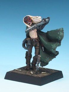 FreeBooTer Miniatures - Dark Elf Assassin - FRBT-DUN 002