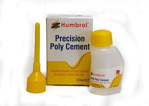 Клей для пластиковых деталей c иголкой-дозатором, 10 мл Humbrol Precision Poly Cement AE2710