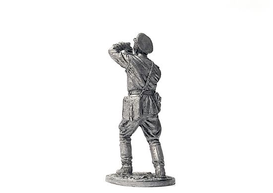 54мм Военный фотокорреспондент, старший лейтенант, 1943-45 года (EK Castings WWII-70), коллекционная оловянная миниатюра