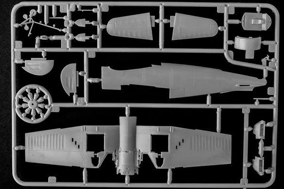 1/72 Винищувач F4U-1A Corsair, серія Model Set з фарбами та клеєм (Revell 63983), збірна модель