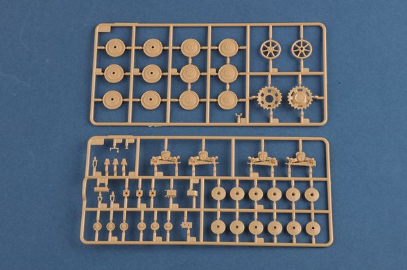 1/35 Танк Pz.Kpfw.III/IV auf Einheitsfahrgestell на стандартизованому шасі з малою баштою (Hobbyboss 80151), збірна модель