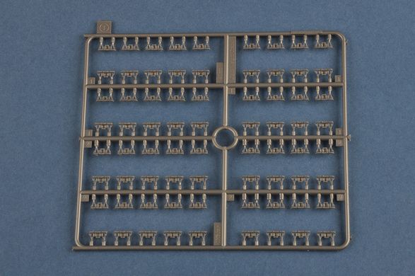 1/35 Танк Pz.Kpfw.III/IV auf Einheitsfahrgestell на стандартизированном шасси с малой башней (Hobbyboss 80151), сборная модель