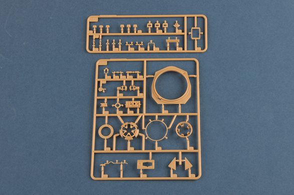 1/35 Танк Pz.Kpfw.III/IV auf Einheitsfahrgestell на стандартизированном шасси с малой башней (Hobbyboss 80151), сборная модель