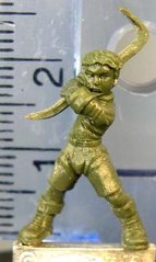 HassleFree Miniatures - Peter, male zombie-killer child with crowbar - HF-HFA009
