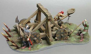 54 мм Medieval Catapult with Crew and Base