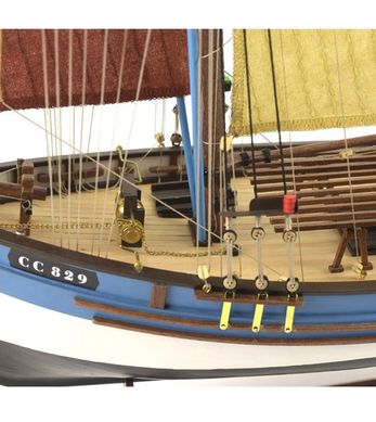 1/50 Риболовний човен Marie Jeanne, збірна дерев'яна модель (Artesania Latina 22175 Tuna Boat Marie Jeanne)