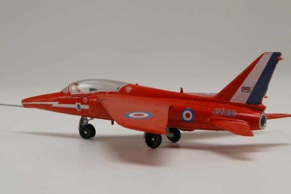 1/72 RAF Red Arrows Folland Gnat + клей + фарба + пензлик (Airfix 55105) збірна модель