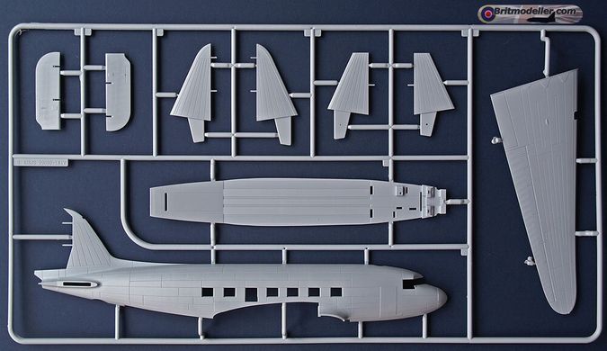 1/72 Douglas Dakota C-47 Skytrain (Airfix 08014) сборная модель