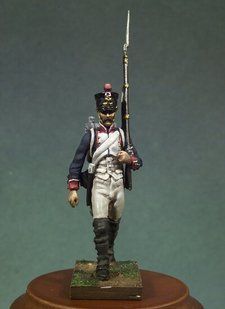 30мм Рядовий лінійної піхоти 1810 рік, 3 штуки, серія Napoleonic War in 30mm (Andrea Miniatures NA-007), збірна олов'яна нефарбована мініатюра