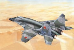 Микоян-Гуревич МиГ-29CMT Фронтовой истребитель 1:72