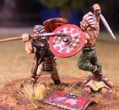 Gripping Beast Miniatures - Ambush! Celt warrior, EIR Legionary and fallen legionary - GRB-VIG10