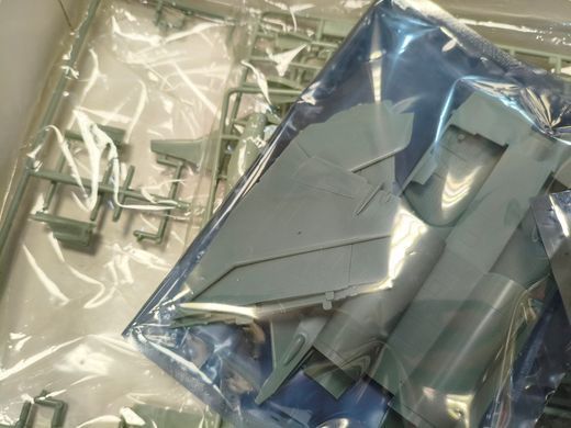 1/48 Истребитель МиГ-29А "9-12"&nbsp;Fulcrum A (Academy 2116), сборная модель