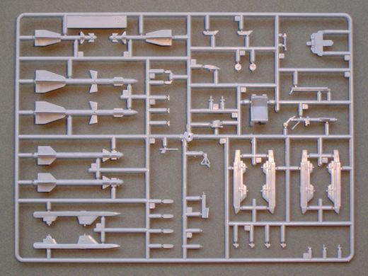 1/48 Истребитель МиГ-29А "9-12"&nbsp;Fulcrum A (Academy 2116), сборная модель