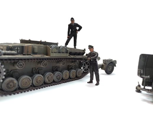 1/35 Flakpanzer IV із Flak-37, фігурами та причепом, готова модель, авторська робота