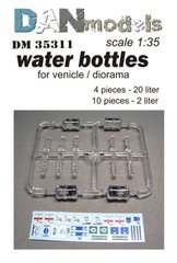 1/35 Пластиковые бутылки и бутли с водой, 14 штук + декаль (DANmodels DM 35311)