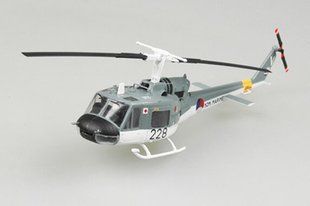 1/72 Bell UH-1F Huey ВМФ Голландии, готовая модель (EasyModel 36918)