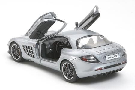 1/24 Автомобиль Mercedes-Benz SLR McLaren "722 Edition" (Tamiya 24317), сборная модель