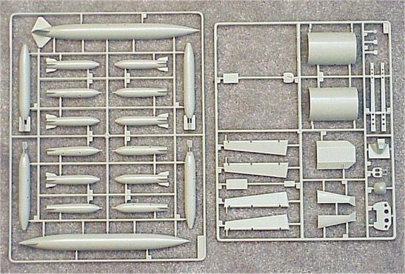1/32 A-10A Thunderbolt II американський штурмовик + смоляні двигуни (Trumpeter 02214), збірна модель