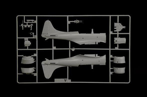 1/48&nbsp;SBD-3 Dauntless американський торпедоносець (Italeri 2841), збірна модель