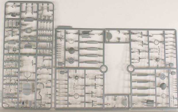 1/48 Туполєв Ту-2ВС радянський бомбардувальник (Xuntong B48001), збірна модель