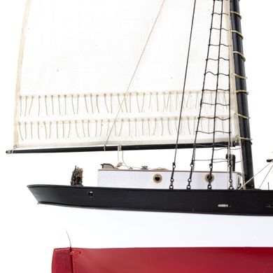 1/60 Шхуна Хантер судно-ловушка Второй мировой (Amati Modellismo 1450 Hunter Q-Ship), сборная деревянная модель