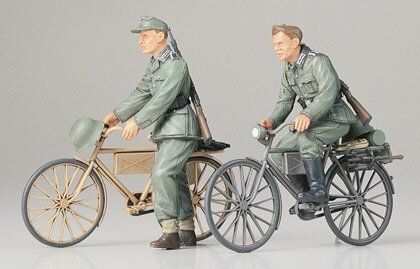 1/35 Немецкие солдаты на велосипедах (Tamiya 35240)