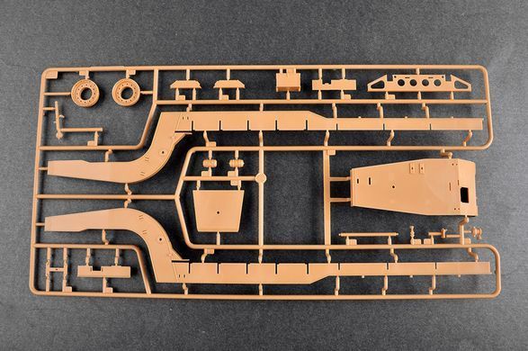 1/35 Тягач БАЗ-6403 з напівпричепом ЧМЗАП-9990-071&nbsp;(Trumpeter 01086), збірна модель