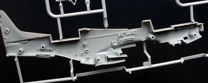 1/48 P-51D/K Mustang винищувач ВПС Китаю, військовий парад 1949 року (Bronco Models FB4010), збірна модель